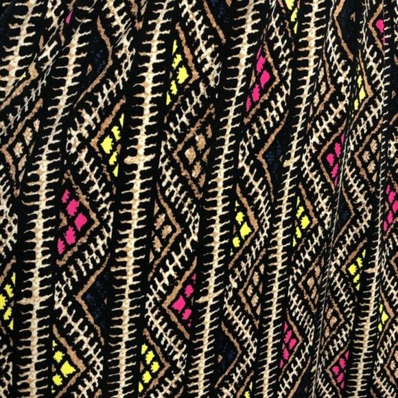 BCBGENERATION Tribal Surplice Halter Dress Size XS - Picture 3 of 8